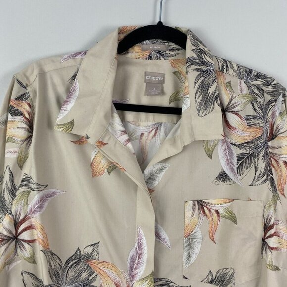 Chicos No Iron Floral Button Up Shirt Size 3 US XL Tossed Lilies Effortless - Picture 2 of 12